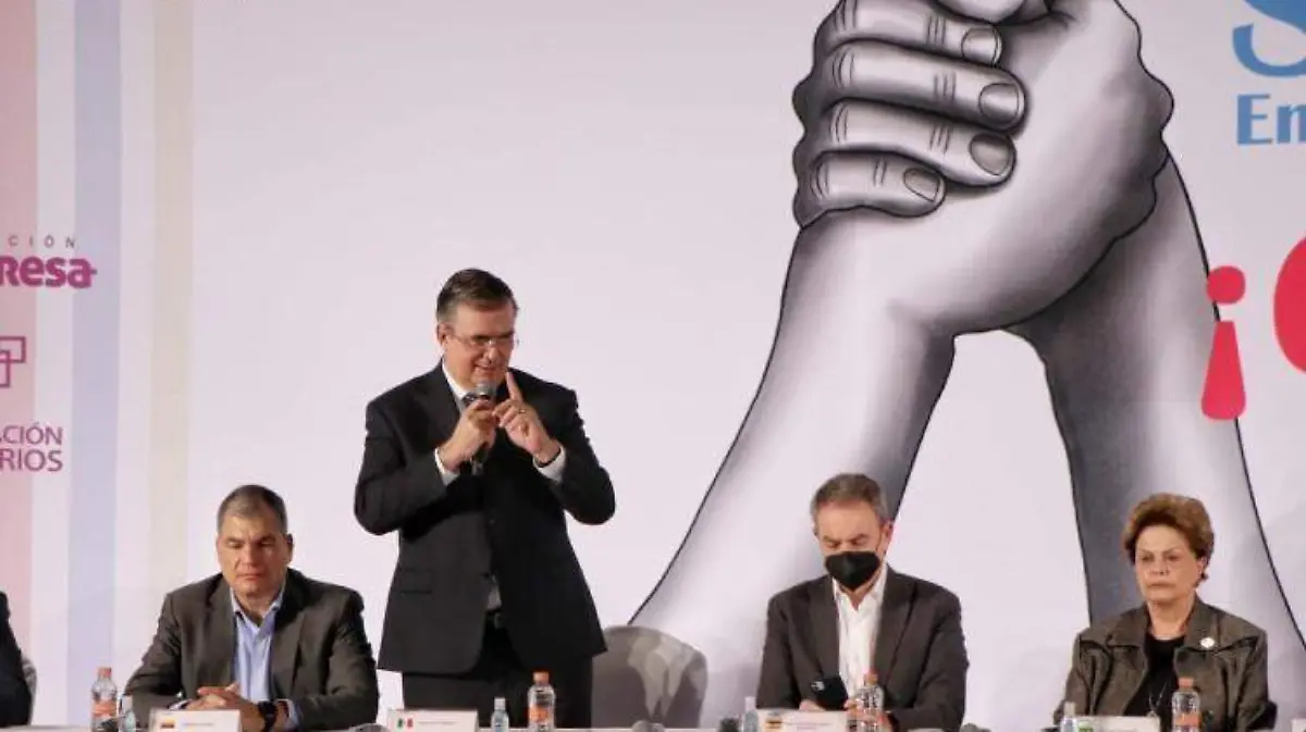 Ebrard durante su intervención en Cumbre Grupo Puebla 